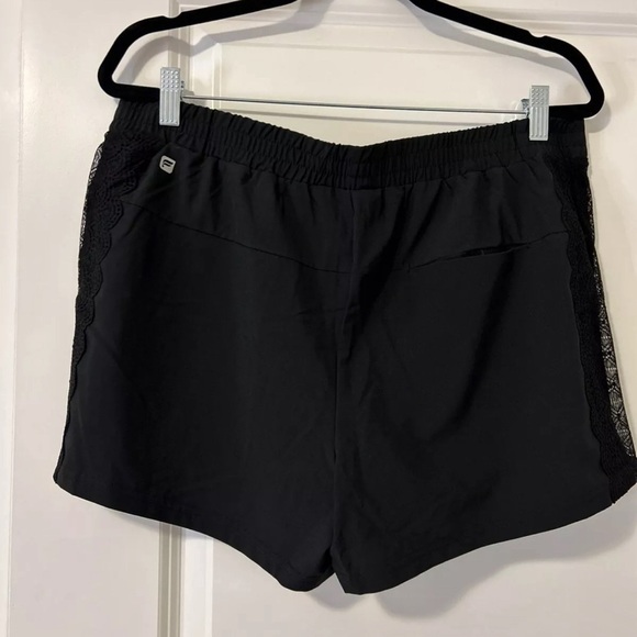 Women’s Fabletics Black Active Shorts With Lace Detail, Large, NWOT - Picture 3 of 4
